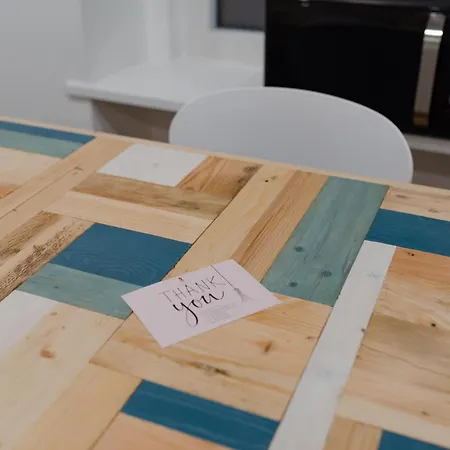 The Happyhouse, No Lift By Happyhostorino Apartamento