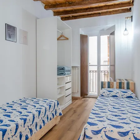 The Happyhouse, No Lift By Happyhostorino Apartamento